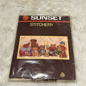 Vintage Sunset Stitchery BEAR WITH US Crewel Kit # 2605 New